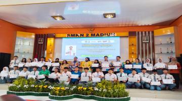 penutupan lks-kab di smkn2 kota